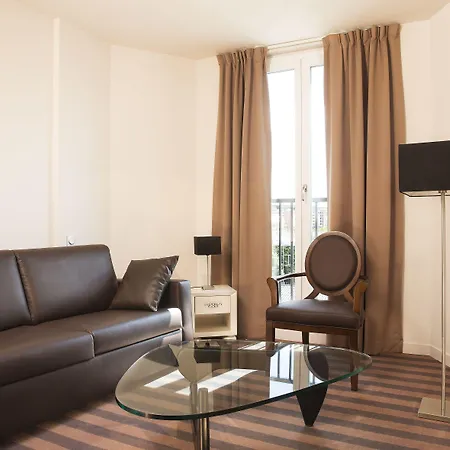 Executive Paris Hotel