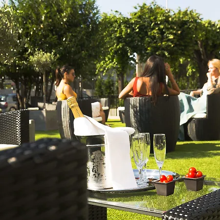 Executive Paris Hotel