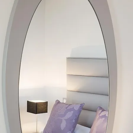 Executive Paris Hotel