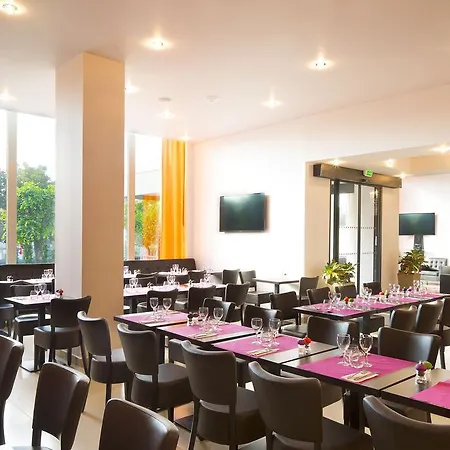Executive Paris Hotel